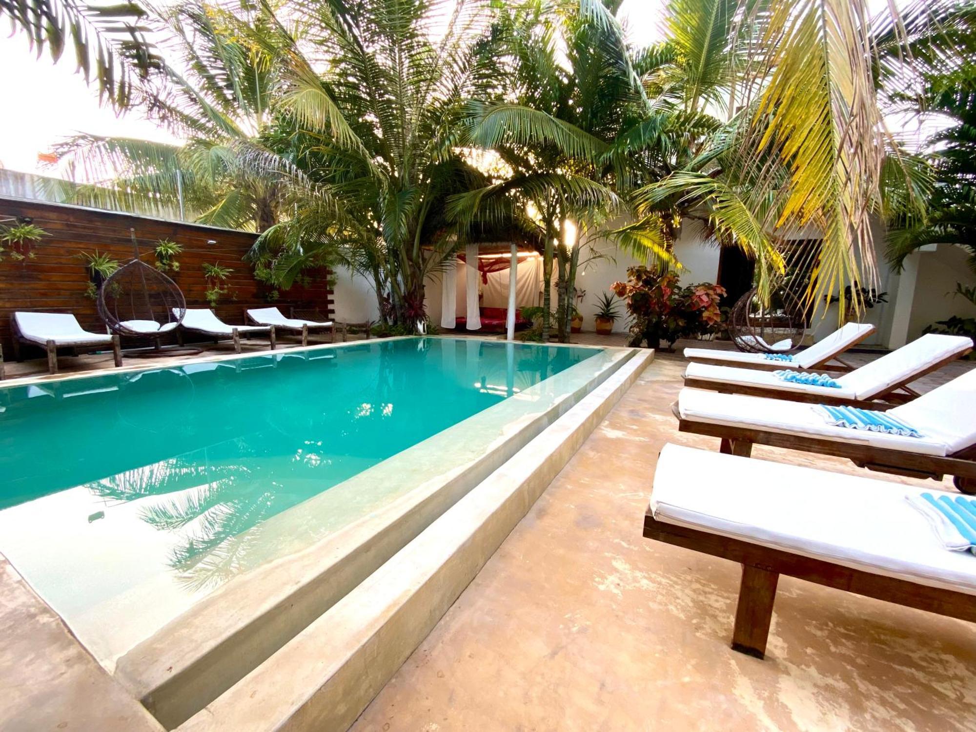 Cezere The Palm Hotel Paje Exterior photo