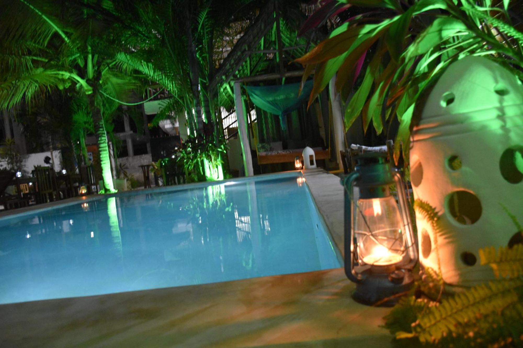 Cezere The Palm Hotel Paje Exterior photo